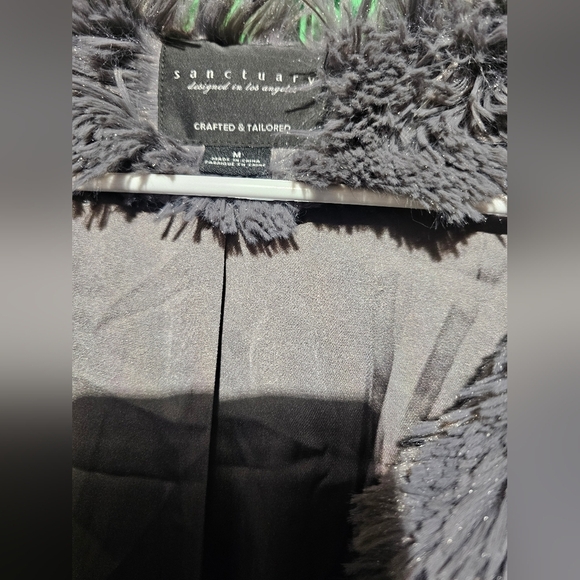 Sanctuary Charcoal Faux Fur Jacket Size Medium EUC PTP 21 Length 23 - Picture 6 of 6